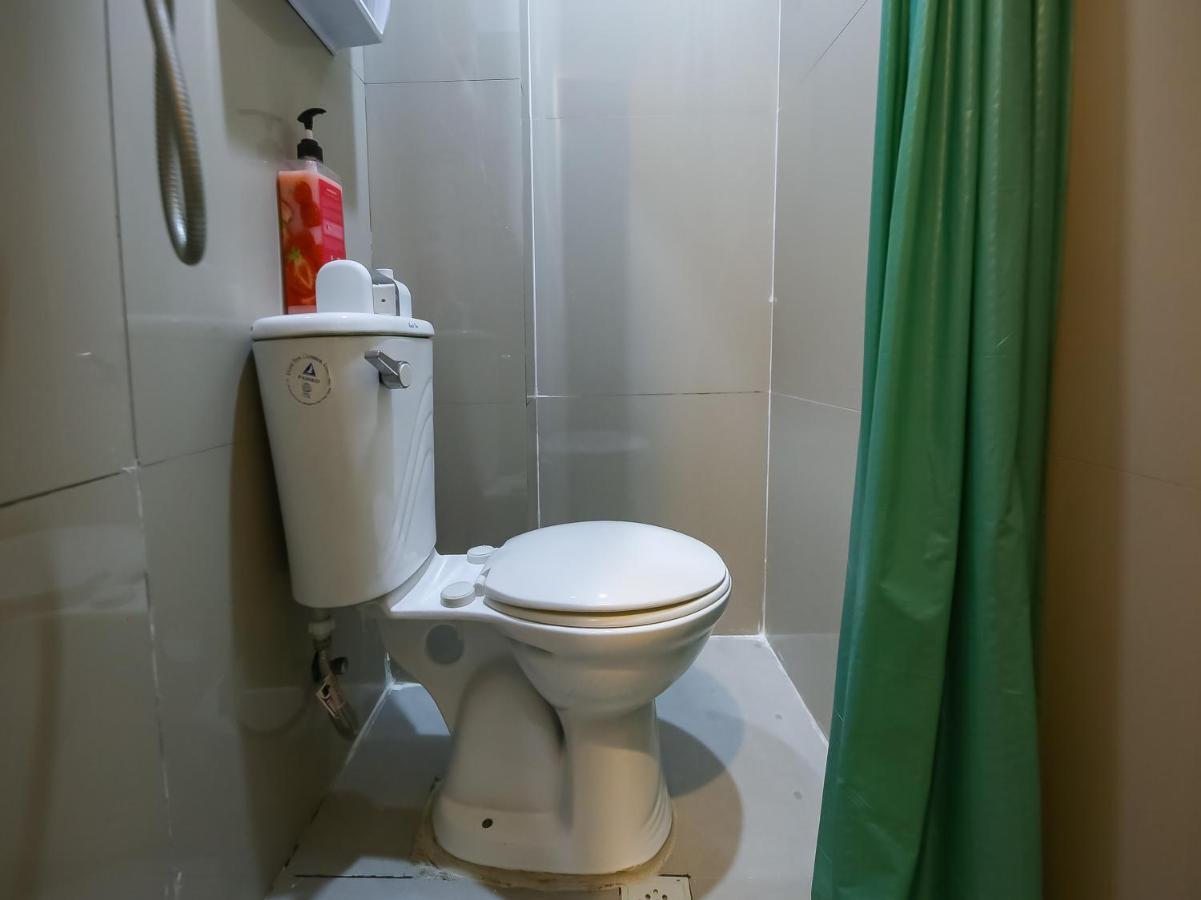 Super Oyo 856 City Stay Inns Slex Makati Pasay Esterno foto